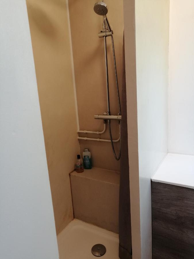 Bed & Breakfast La Petite Charnasserie Angers