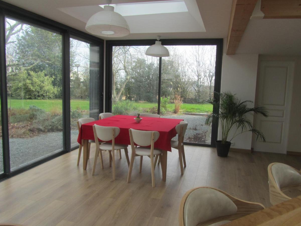 La Petite Charnasserie Bed & Breakfast Angers